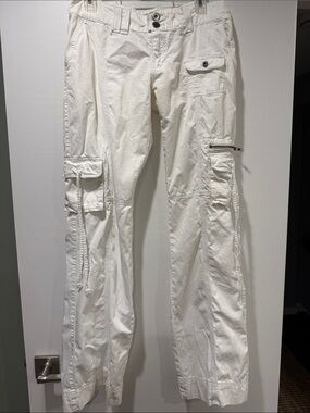 🤍Women’s White Cargo Pants🤍